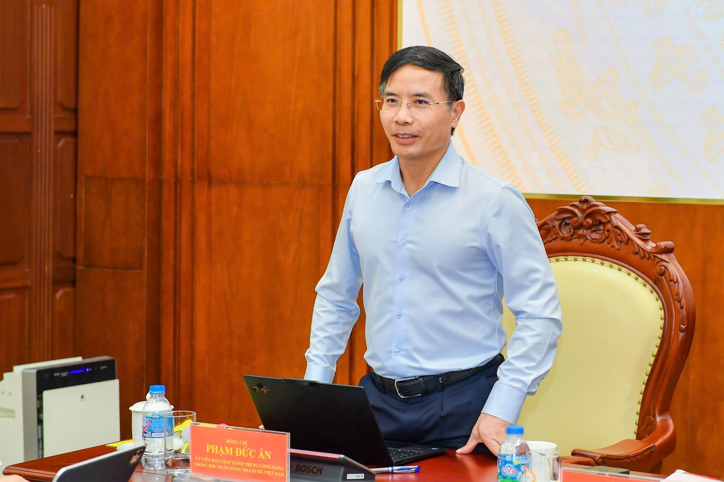 Thống đốc Phạm Đức Ấn phát biểu tại buổi làm việc