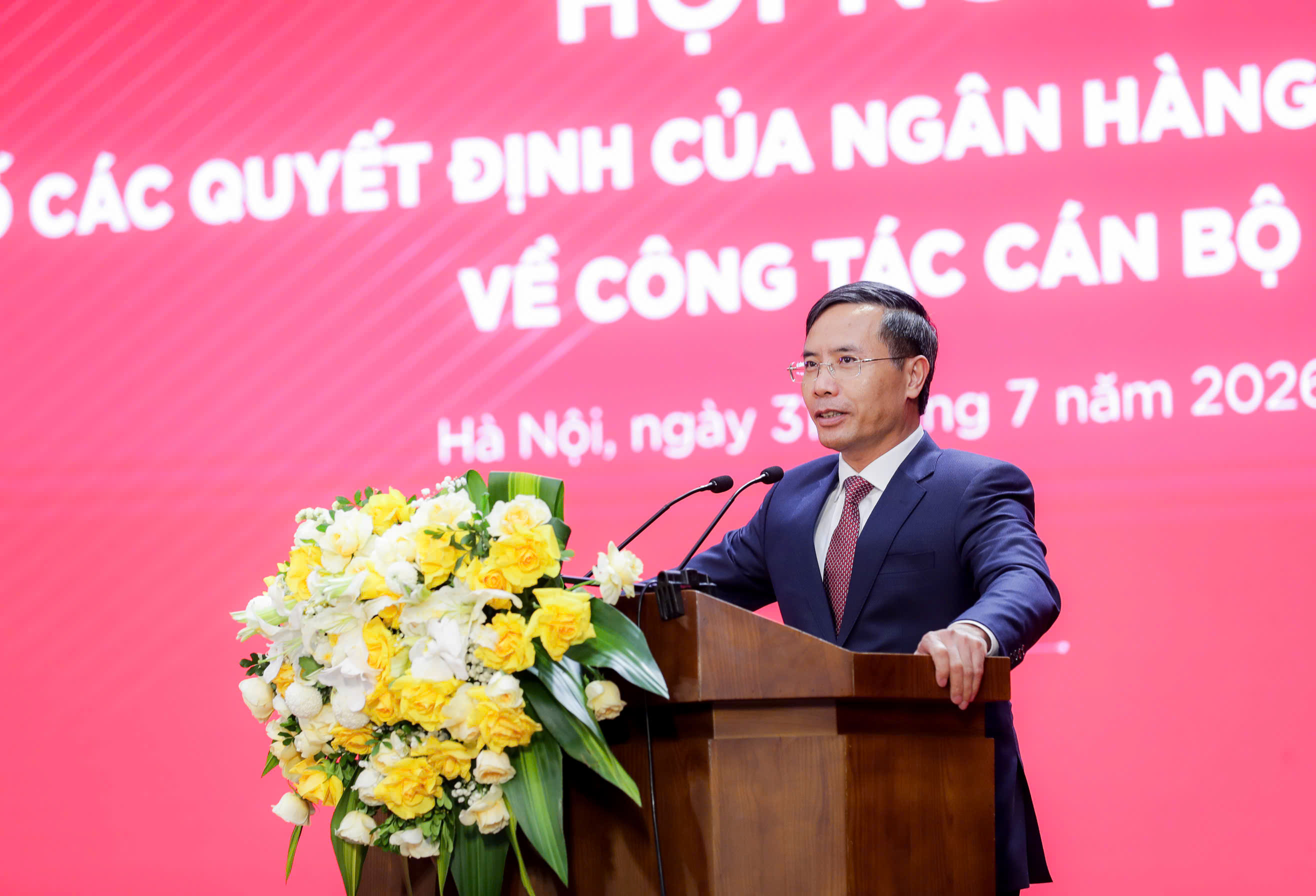 Đồng chí Phạm Đức Ấn, Ủy viên Ban Chấp hành Trung ương Đảng, Bí thư Đảng ủy, Thống đốc Ngân hàng Nhà nước Việt Nam phát biểu chỉ đạo, giao nhiệm vụ