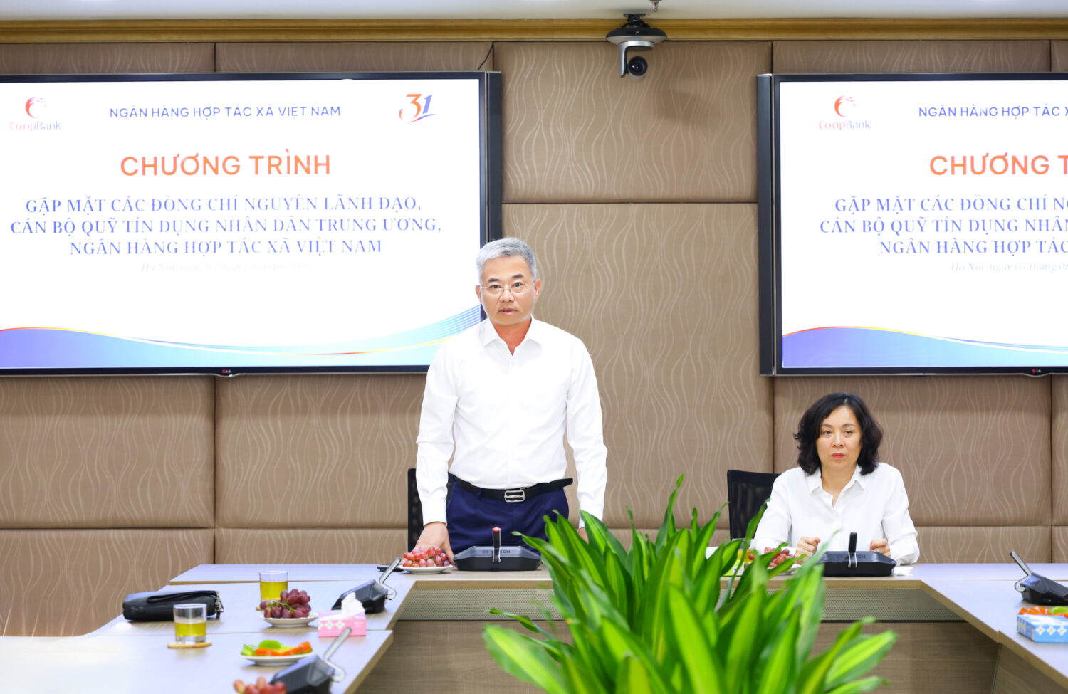 Ông Nguyễn Quốc Cường – Bí thư Đảng ủy, Chủ tịch Hội đồng quản trị Co-opBank phát biểu tại buổi gặp mặt