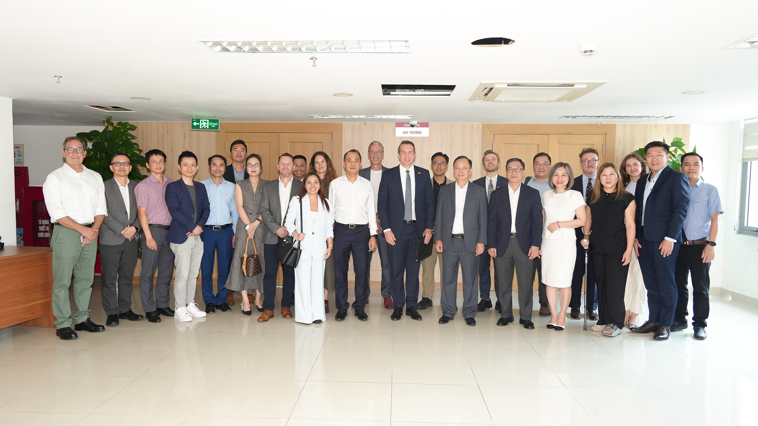 Hiệp hội Ngân hàng Việt Nam kết nối doanh nghiệp FinTech Việt Nam và Vương quốc Anh