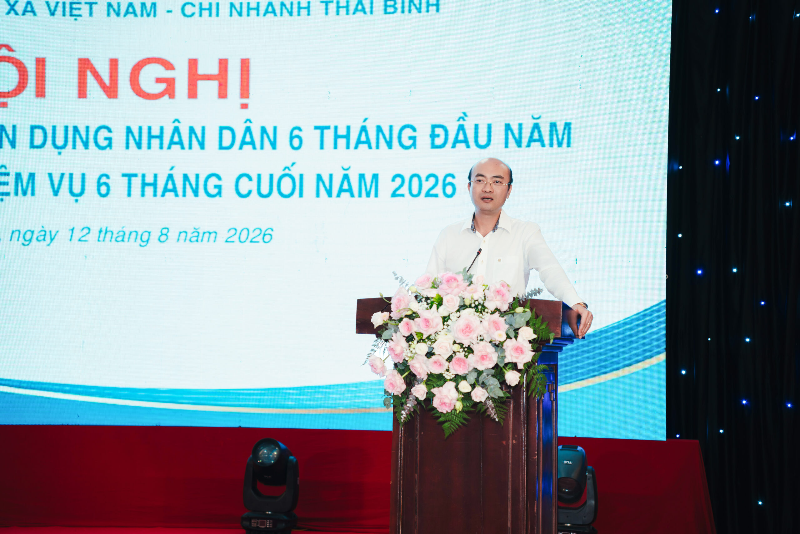 Ông Tạ Thành Long – Giám đốc NHNN Khu vực 12 phát biểu chỉ đạo tại Hội nghị
