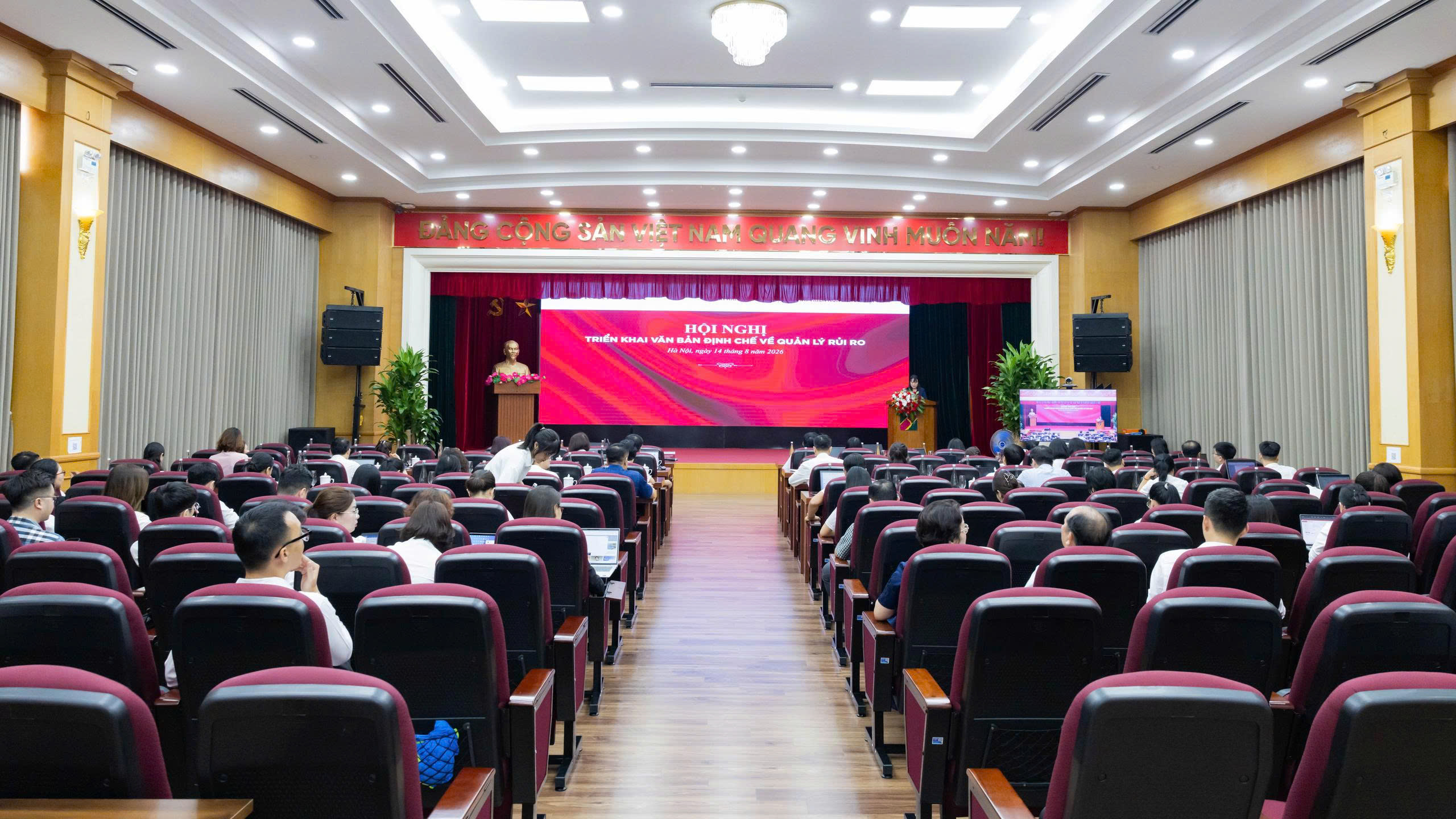 Toàn cảnh Hội nghị