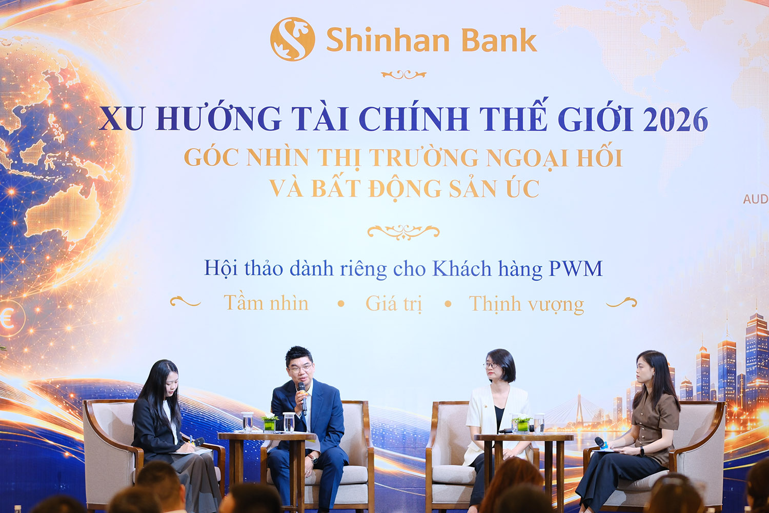 Global Trading Center’s expert at the event also exchanged views and provided an overview of developments in the foreign exchange market.