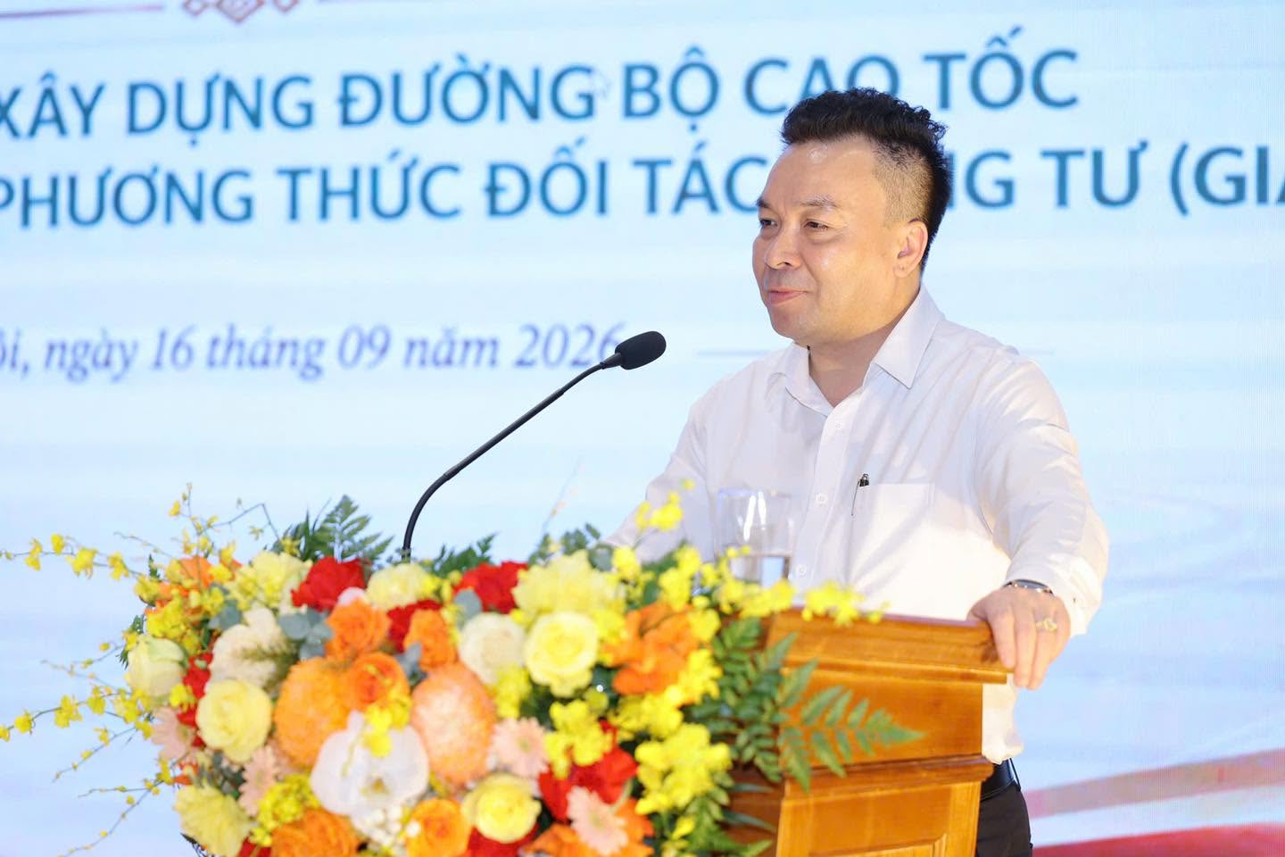 Ông Lê Văn Xuất - Phó Tổng Giám đốc Agribank phát biểu tại lễ ký kết