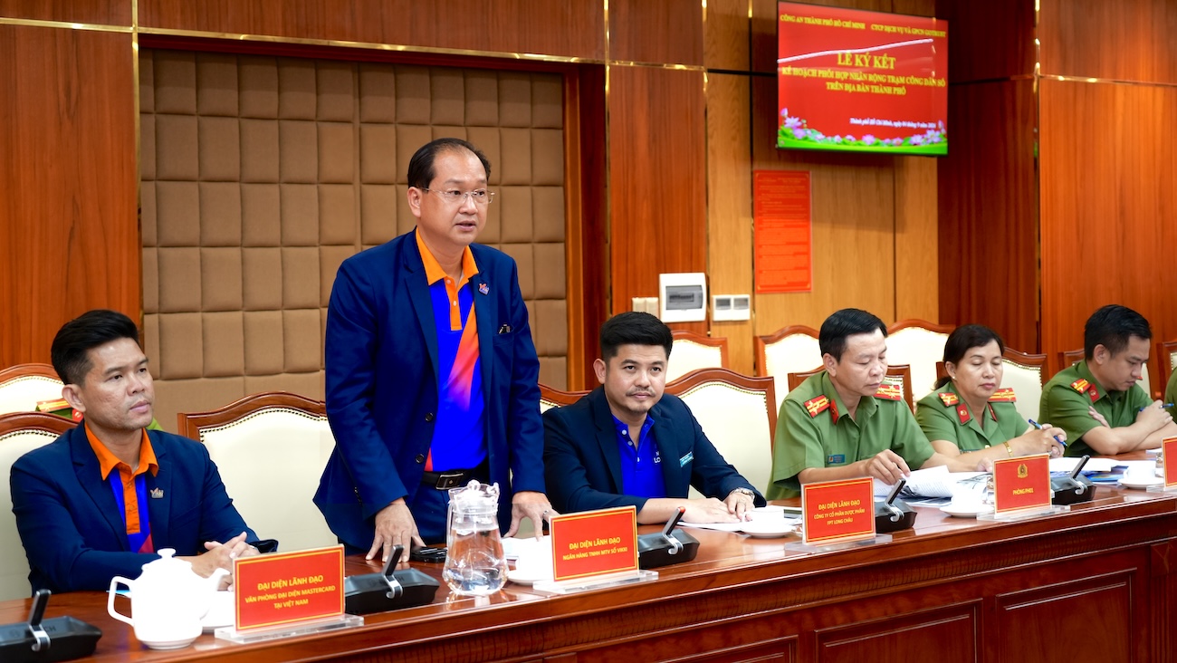 Ông Trần Xuân Huy – Tổng Giám đốc Vikki Digital Bank chia sẻ định hướng đưa các tiện ích tài chính số đến gần hơn với người dân.