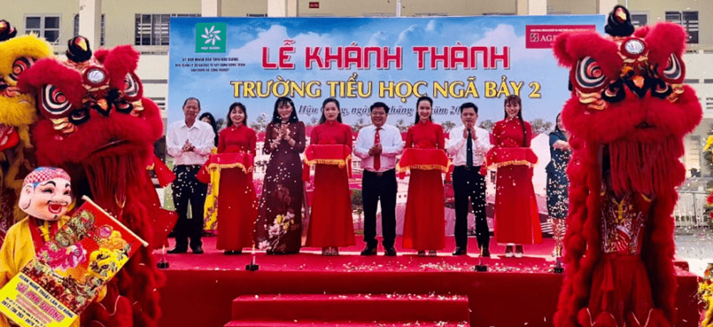Agribank Hau Giang khanh thanh va ban giao cong trinh 2