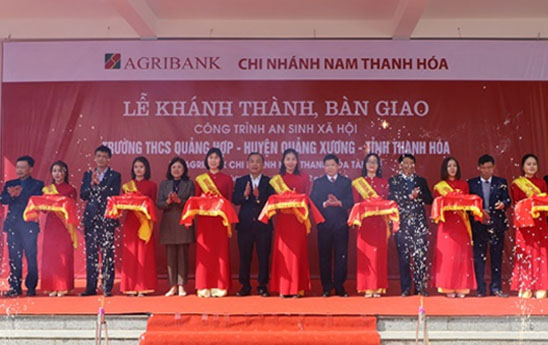 Agribank tai tro kinh phi xay dung truong THCS Quang Hop 1