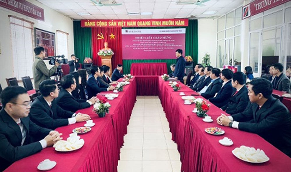 Agribank tai tro xay dung 30 can nha Dai Doan ket 3