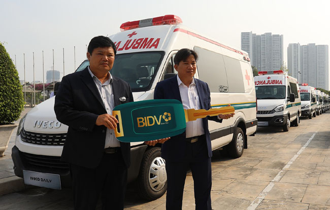 BIDV cong bo cac chuong trinh an sinh xa hoi nhan dip ky niem 65 nam 2