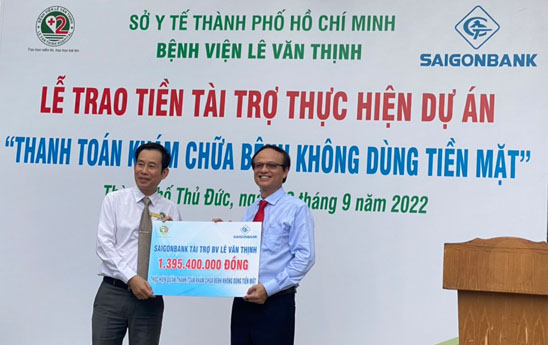 SAIGONBANK trao gần 1,4 tỷ đồng tài trợ Bệnh Viện Lê Văn Thịnh