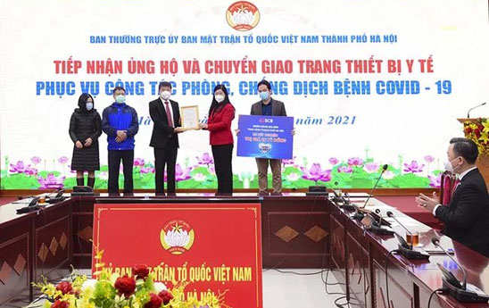 SCB trao tặng 03 xe xét nghiệm Covid-19 lưu động
