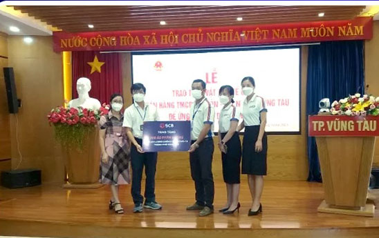 SCB ủng hộ phòng chống dịch Covid-19 tại các địa phương
