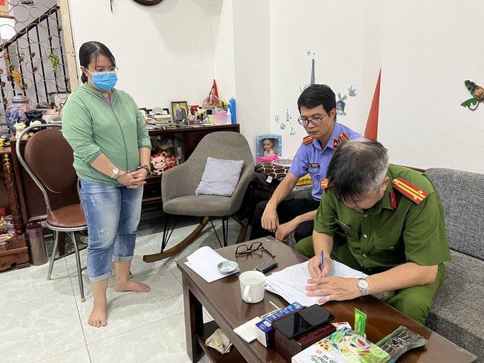 cong an tp hcm danh sap duong day cho vay nang lai thu loi hon 4100 ti dong3