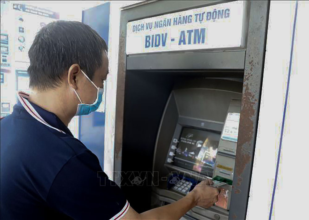 nhung luu y khi chuyen tien rut tien trong dip tet