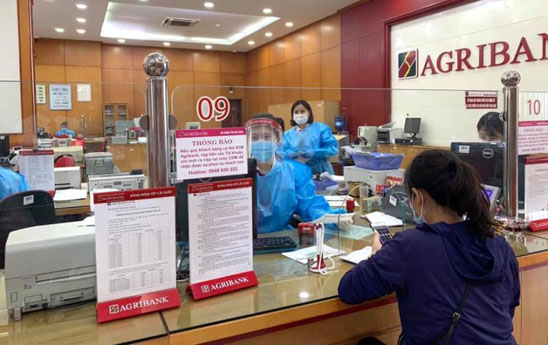 Agribank sang tao trong phong chong dich 2
