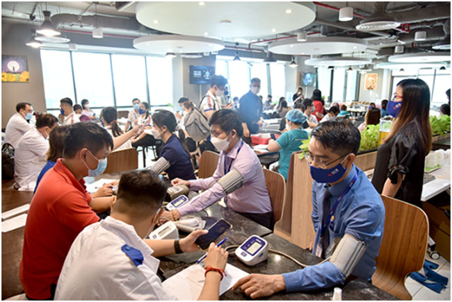 SCB to chuc ngay hoi hien mau nhan dao 2