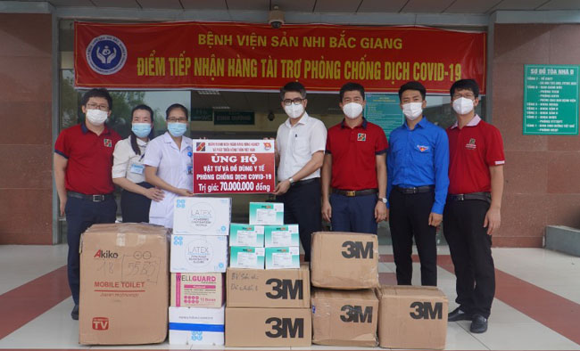 Tuoi tre Agribank gop suc phong chong dich 2