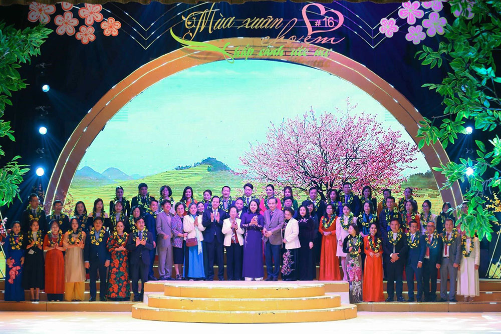 shb tiep tuc hanh trinh chia se yeu thuong toi tre em co hoan canh kho khan1