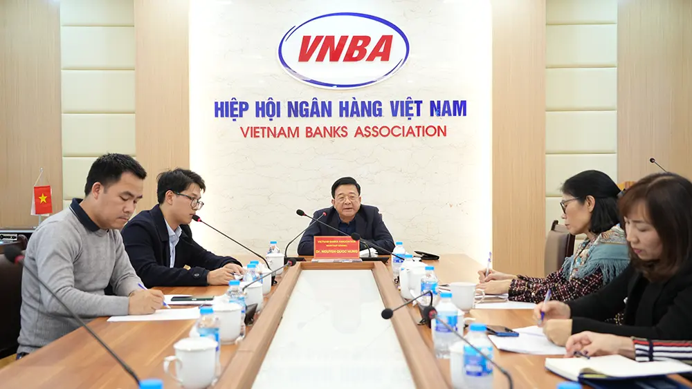 Hop truc tuyen Asian Banker