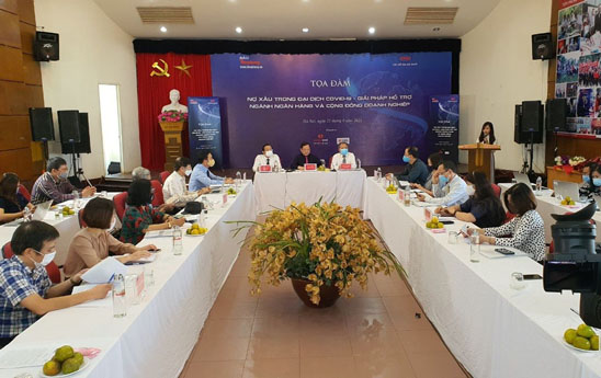 Tọa đàm trực tuyến“Nợ xấu trong đại dịch COVID-19 - Giải pháp hỗ trợ ngành Ngân hàng và cộng đồng doanh nghiệp”