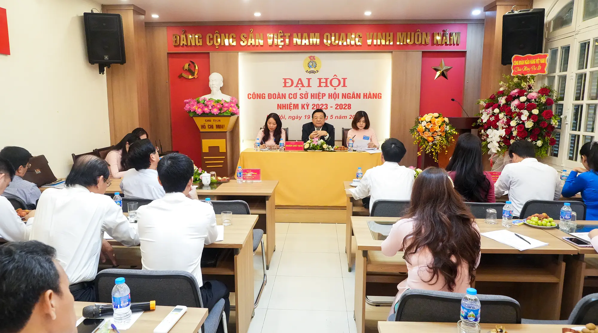Đại hội công đoàn cơ sở