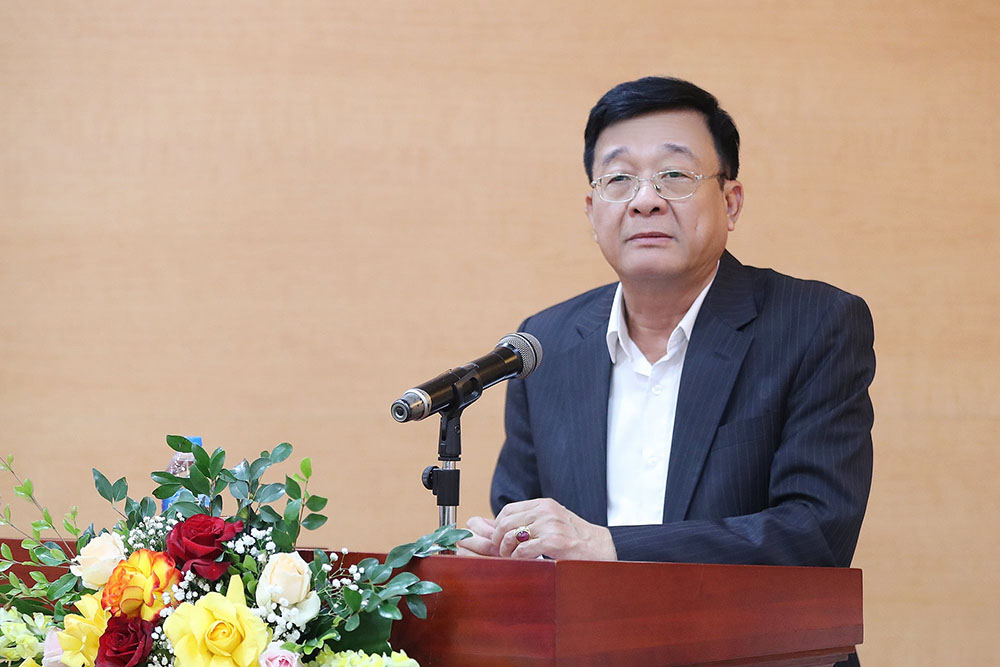 Tong thu ky gop y luat dat dai1000