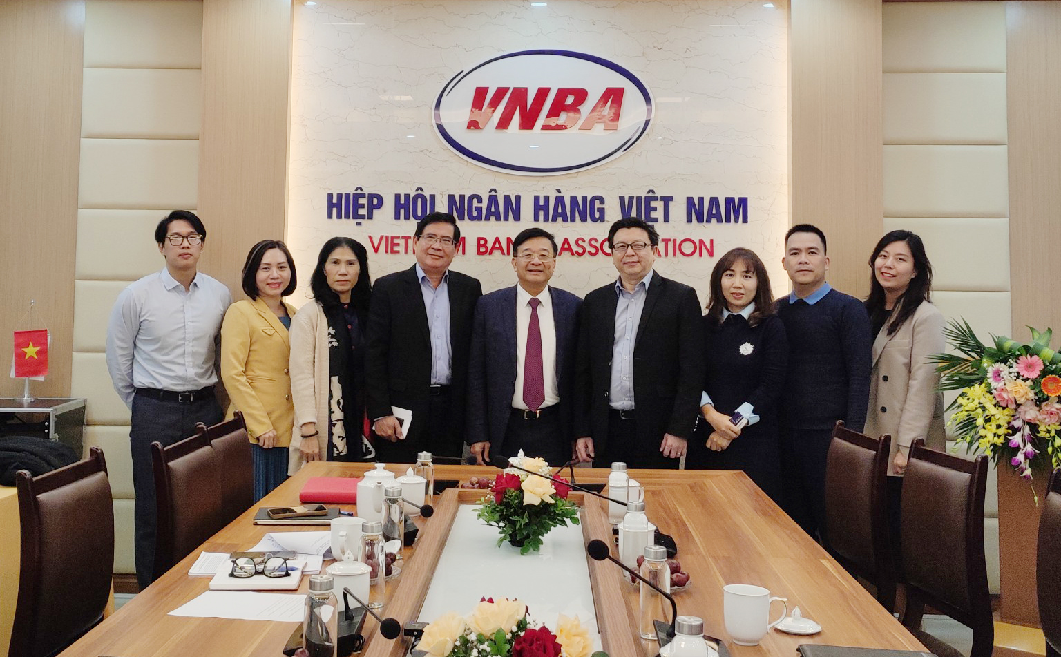 Tổng Thư ký Nguyễn Quốc Hùng tiếp, làm việc với Chủ tịch, Tổng Biên tập Tạp chí The Asean Banker