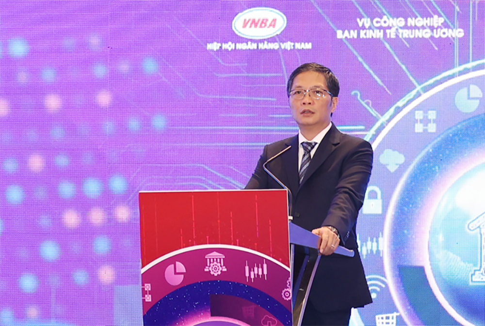 Ông Trần Tuấn Anh
