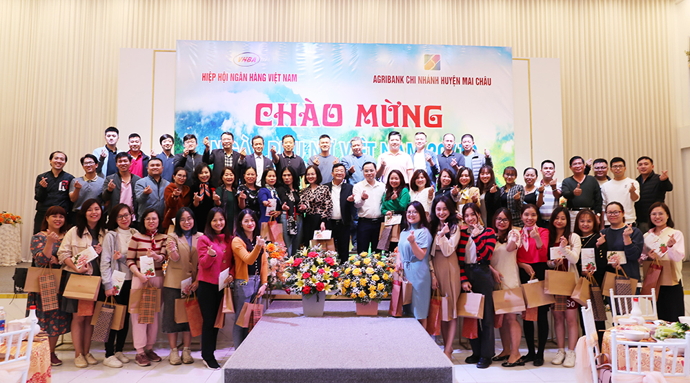 Phu nu 20 10 1