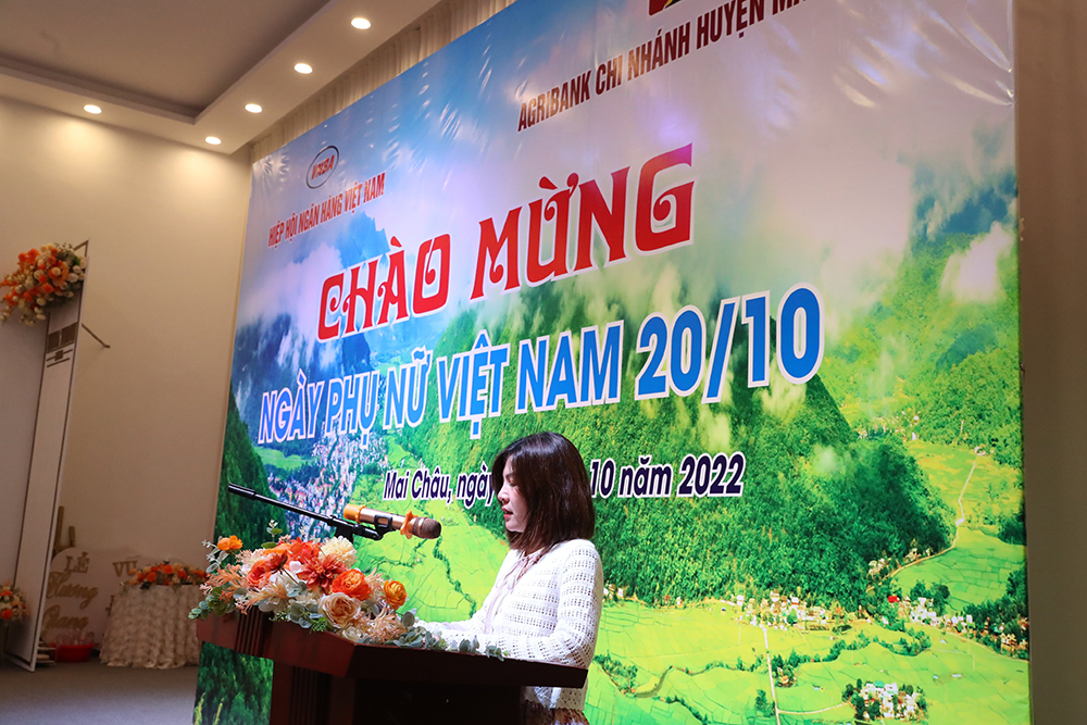 Phu nu 20 10 4