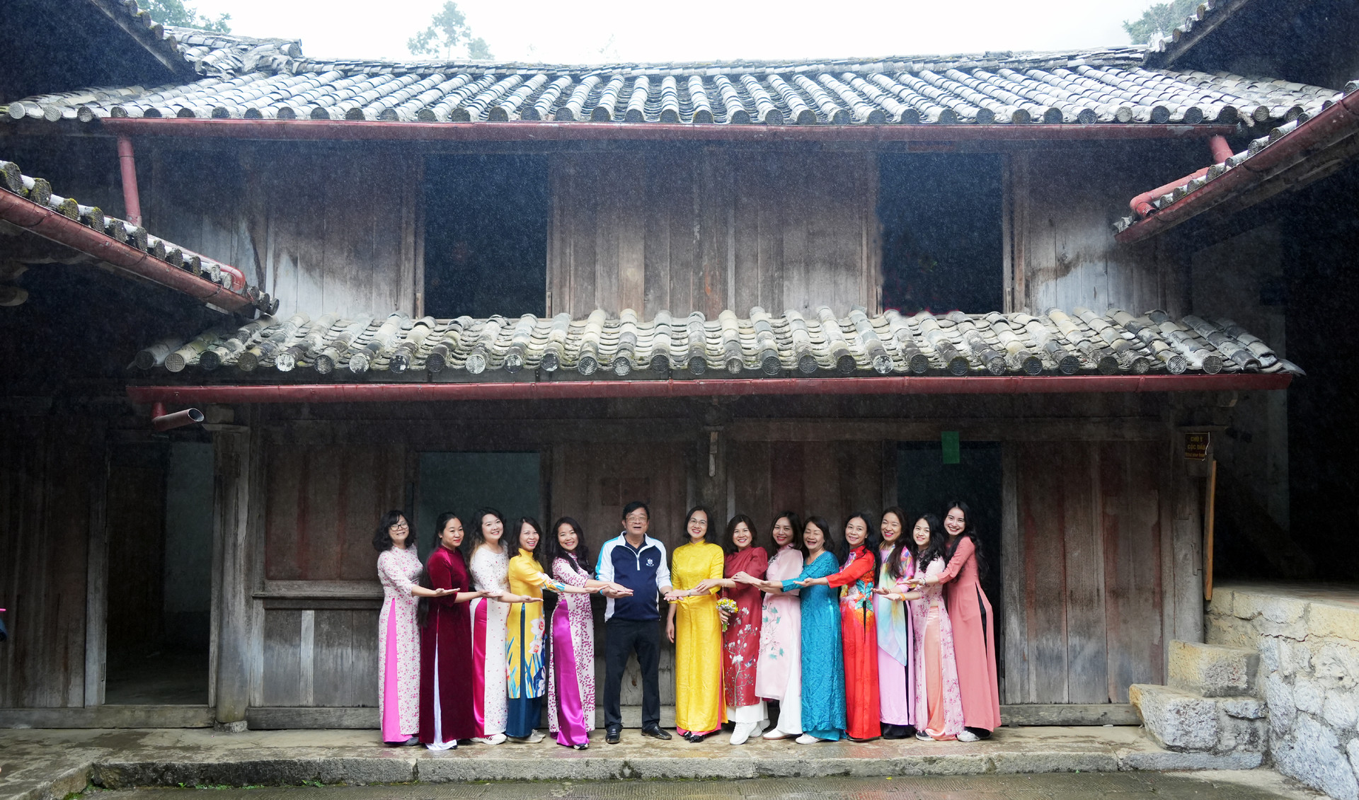 ao dai 2