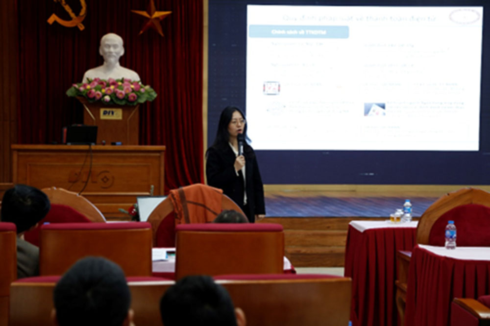 DIV to chuc dao tao chuyen sau ve hoat dong nhan tien gui 2