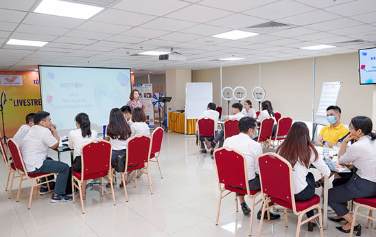 VNPost triển khai chương trình đào tạo “Livestream bán hàng chuyên nghiệp”