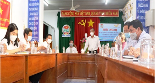 Hoi Nong dan Binh Thuan va Buu dien ky ket thoa thuan hop tac 2
