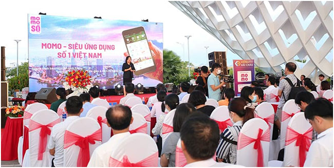MoMo dong hanh ra mat Tuyen pho thanh toan Khong tien mat 3