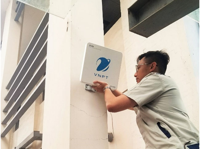 VNPT da va dang lam chu cong nghe truyen du lieu toc do cao 2