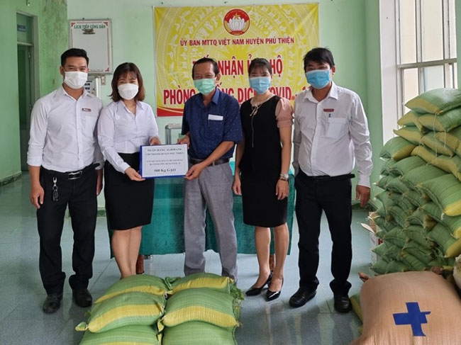 Agribank huong ung loi keu goi thi dua cua Thu tuong Chinh phu 4