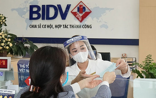 BIDV duy trì hoạt động ổn định, an toàn; thiết thực hỗ trợ khách hàng và cộng đồng ứng phó đại dịch Covid-19