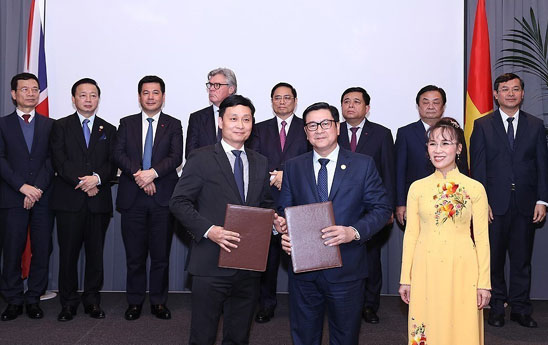 Quỹ Đầu tư Affinity và HDBank ký kết tài trợ 300 triệu USD cho chương trình ESG