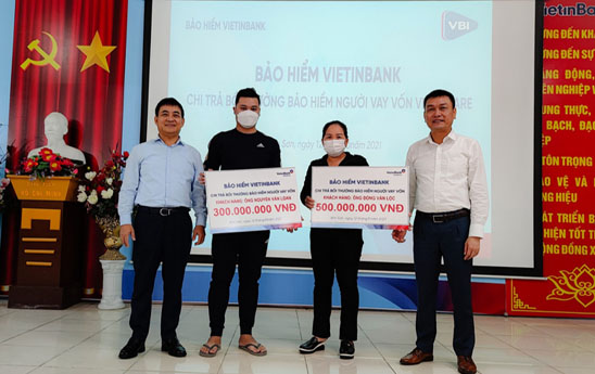 VBI Thanh Hóa chi trả bồi thường 800 triệu đồng cho 2 khách hàng