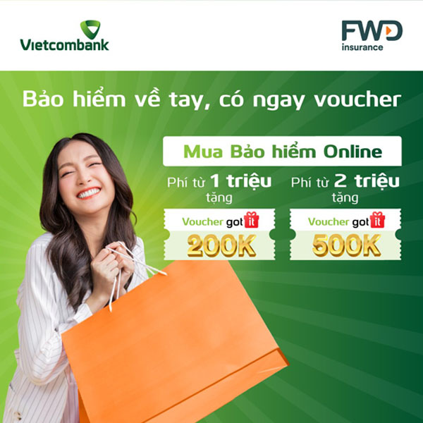 Vietcombank tang phieu mua hang len den 500000 VND 2