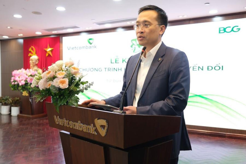 Vietcombank to chuc Le khoi dong chuong trinh hanh dong chuyen doi1