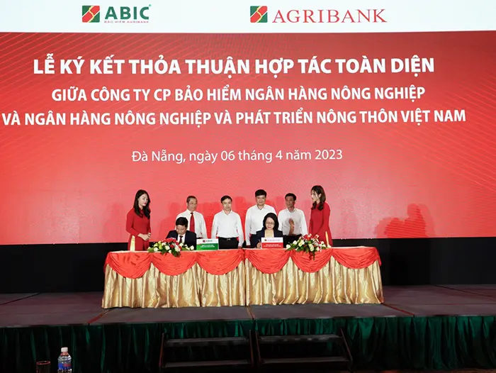abic va agribank hop tac phat huy the manh cung cap san pham ngan hang bao hiem