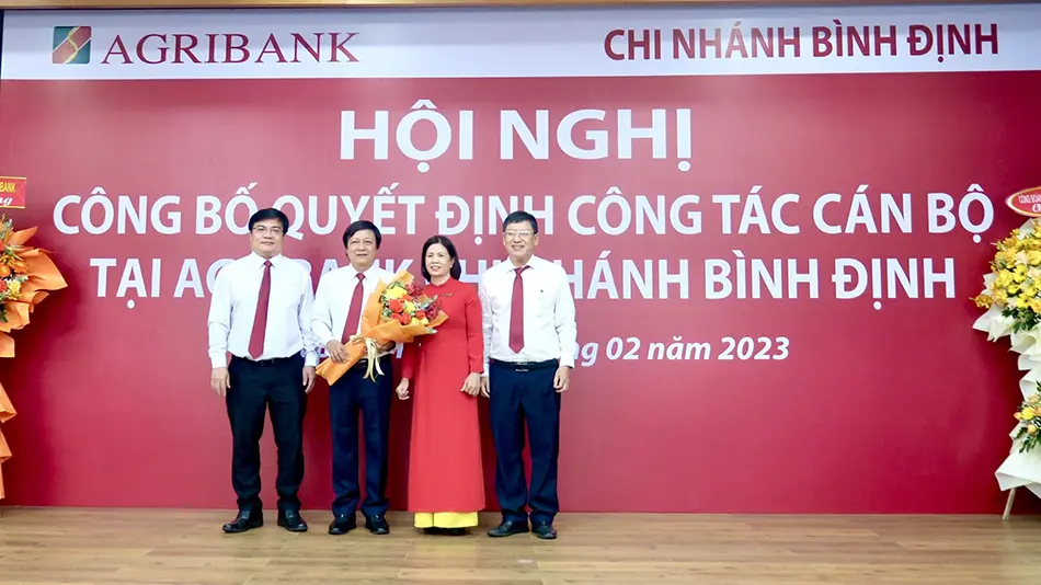 ong nguyen xuan hung duoc bo nhiem lai chuc vu giam doc agribank binh dinh2