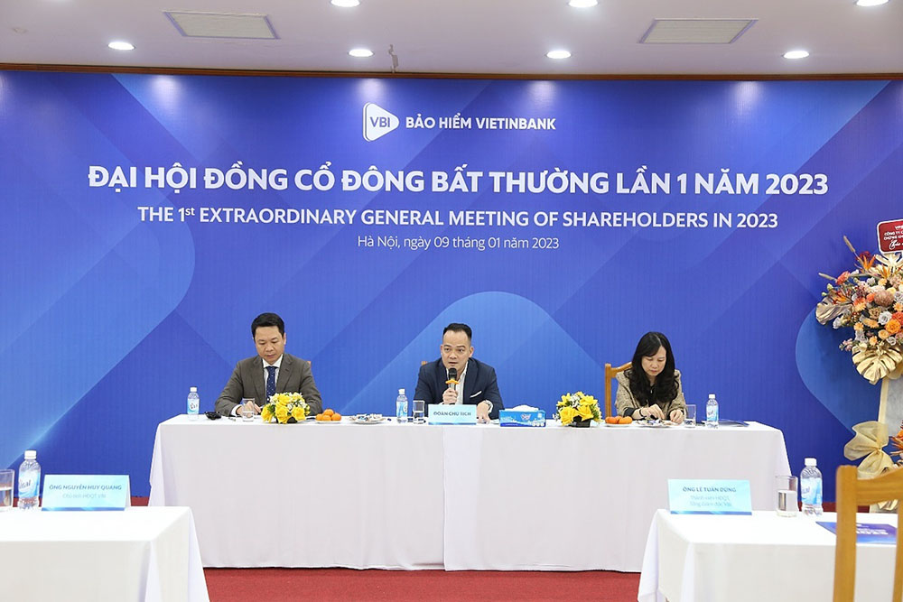 vbi chia co tuc bang co phieu voi ti le 15
