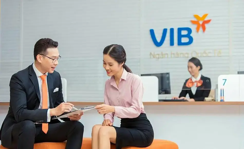 vib tam ung co tuc 10 bang tien mat3