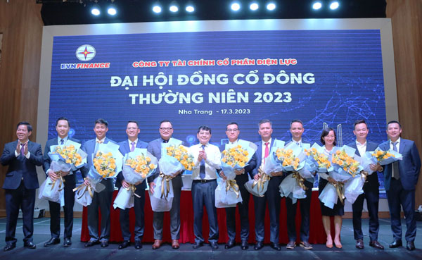 EVNFinance dat muc tieu tang truong loi nhuan 2