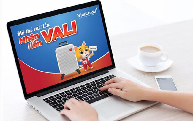 VietCredit uu dai he tang vali 1