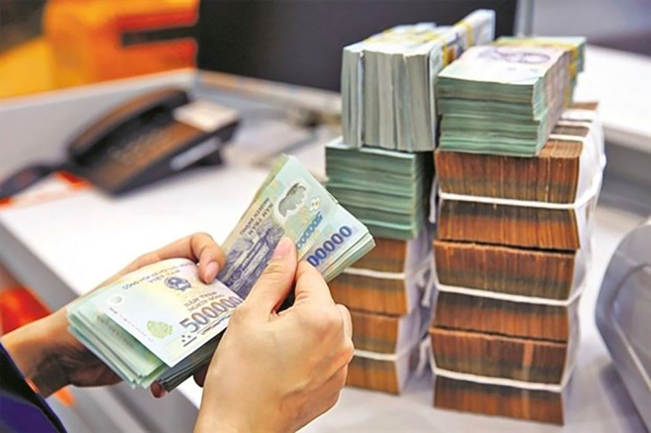 day manh cho vay tin dung tieu dung de day lui tin dung den2