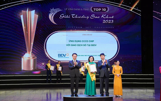 09 san pham cong nghe thong tin cua BIDV dat giai Sao Khue 2023